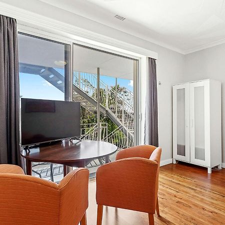 Urban Studio, Steps From Fremantle'S Heart Bagian luar foto